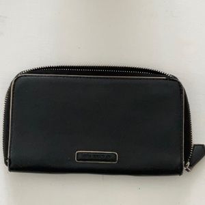 Wallet womens black Vera Bradley